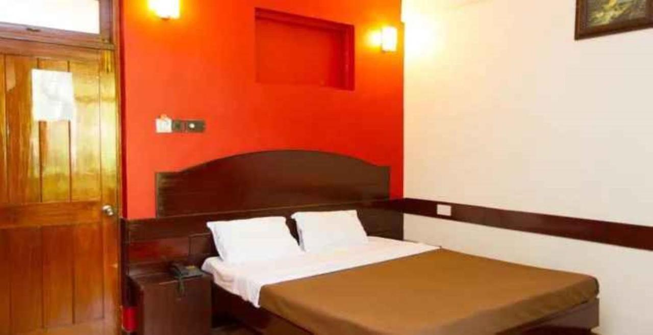 Swimsea Beach Resort, A Beach Property Panaji Eksteriør bilde