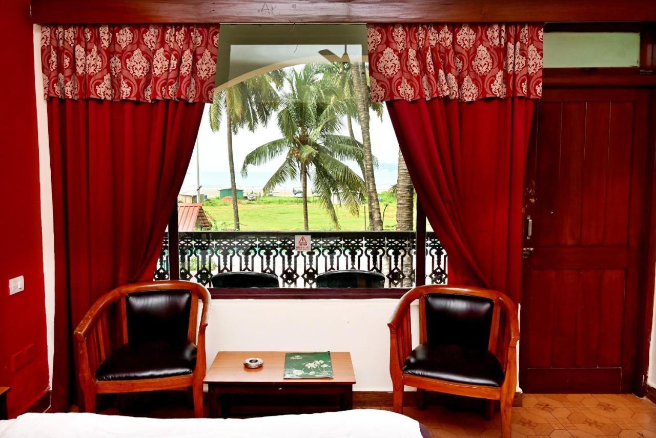 Swimsea Beach Resort, A Beach Property Panaji Eksteriør bilde